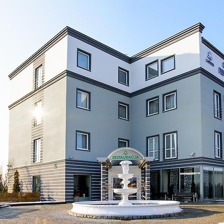 L'Ascada Hotel Srem Ngoại thất bức ảnh