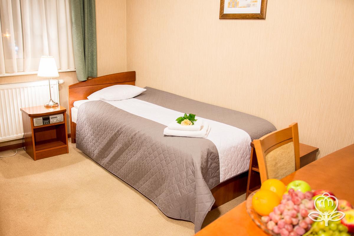 L'Ascada Hotel Srem Ngoại thất bức ảnh
